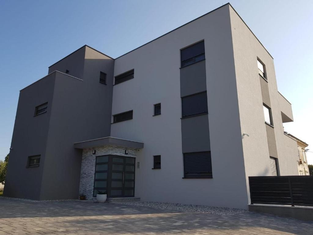 Vila Maslina-Apartman Br.4 Zadar Exterior photo